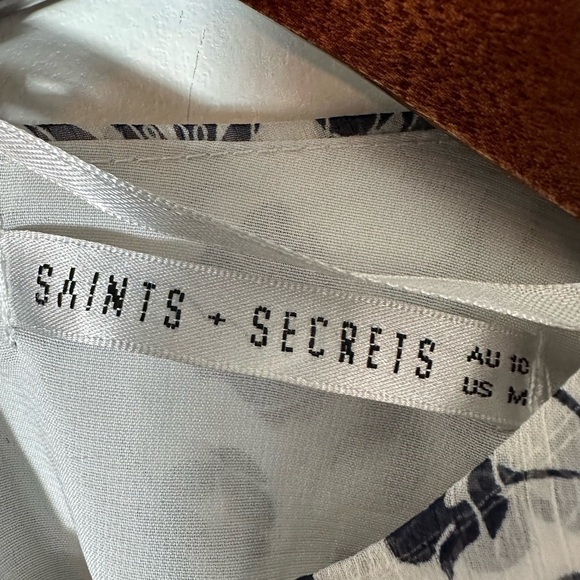 Saints + Secrets White & Black Floral Ruffle Boho Women’s Dress Size Medium - Picture 9 of 13